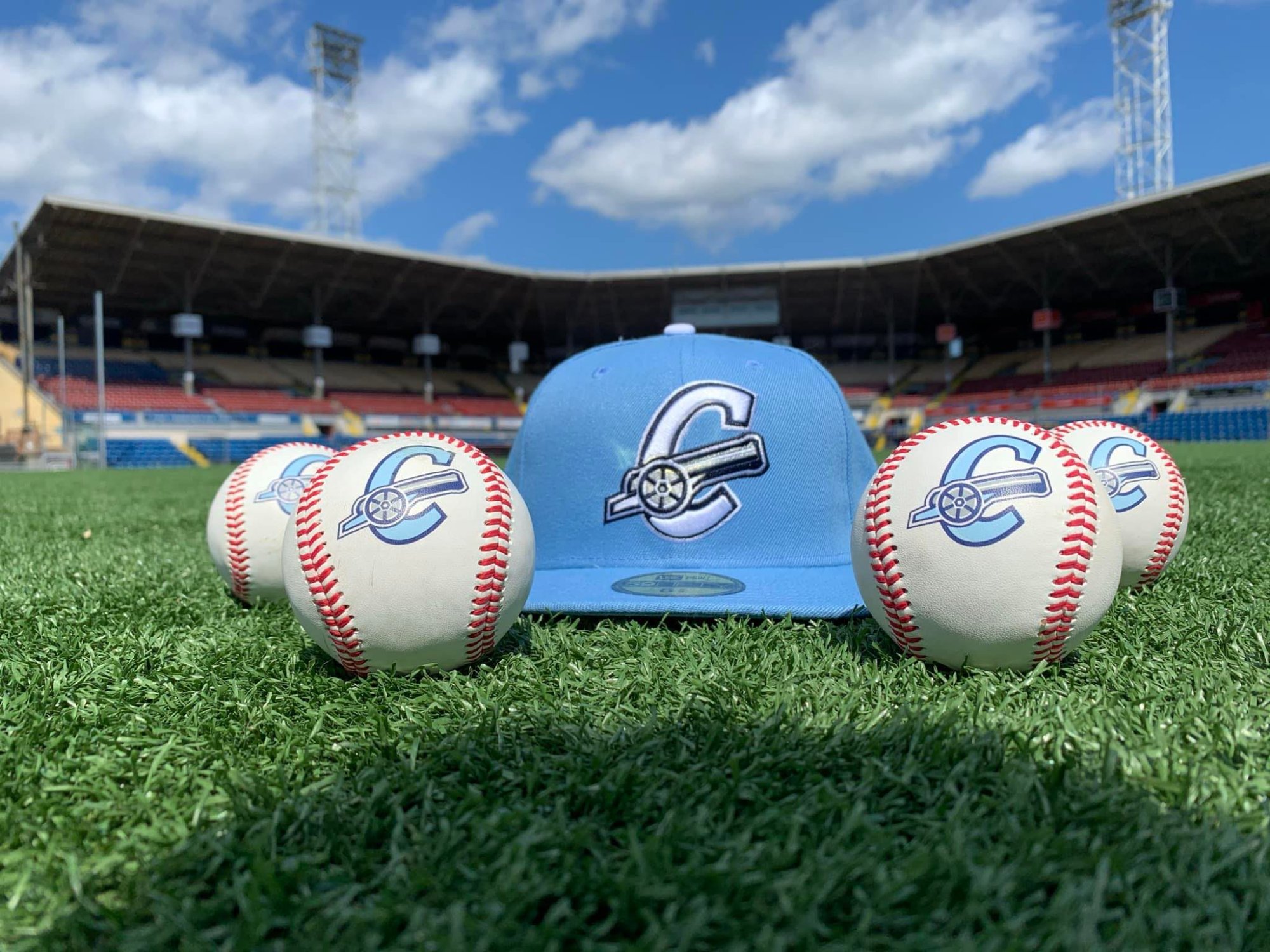 Stade Canac — terrain domicile des Canonniers de Québec